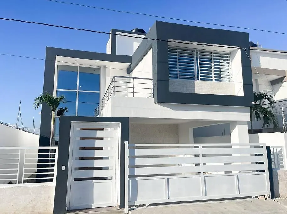 Holiday home Villa Ana Luisa - Pool, Ac, 3Min To Beach, Modern 3Bd/3.5Ba La Romana