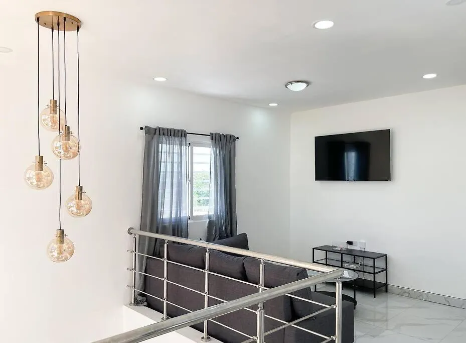 Villa Ana Luisa - Pool, Ac, 3Min To Beach, Modern 3Bd/3.5Ba La Romana Dominican Republic